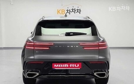 Genesis GV70, 2024 год, 5 650 000 рублей, 3 фотография