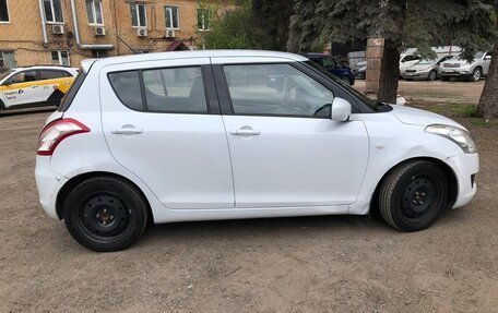 Suzuki Swift IV, 2012 год, 850 000 рублей, 4 фотография