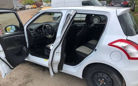 Suzuki Swift IV, 2012 год, 850 000 рублей, 17 фотография