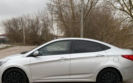 Hyundai Solaris II рестайлинг, 2016 год, 1 085 000 рублей, 6 фотография