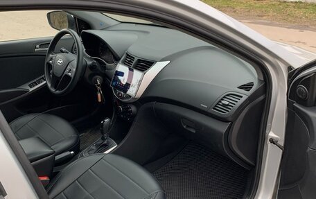 Hyundai Solaris II рестайлинг, 2016 год, 1 085 000 рублей, 12 фотография