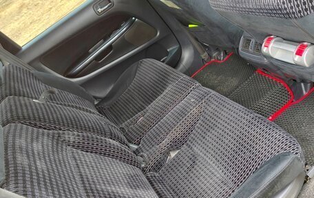 Honda Stream I рестайлинг, 2001 год, 650 000 рублей, 10 фотография