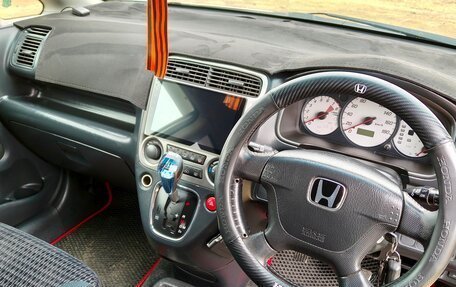 Honda Stream I рестайлинг, 2001 год, 650 000 рублей, 7 фотография