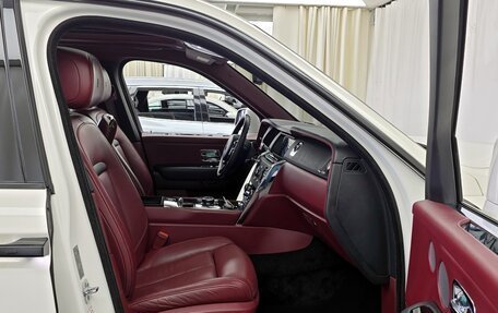 Rolls-Royce Cullinan, 2021 год, 28 490 000 рублей, 11 фотография