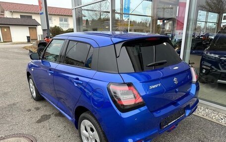 Suzuki Swift V, 2025 год, 2 990 000 рублей, 6 фотография