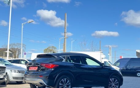 Infiniti QX30, 2016 год, 1 999 000 рублей, 4 фотография