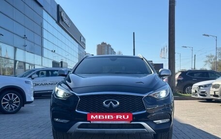 Infiniti QX30, 2016 год, 1 999 000 рублей, 2 фотография