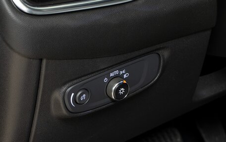 Chevrolet Equinox III, 2021 год, 1 580 971 рублей, 13 фотография