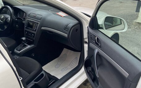Skoda Octavia, 2012 год, 959 000 рублей, 27 фотография
