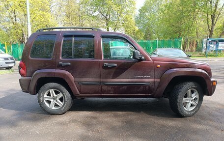 Jeep Cherokee, 2004 год, 760 000 рублей, 2 фотография