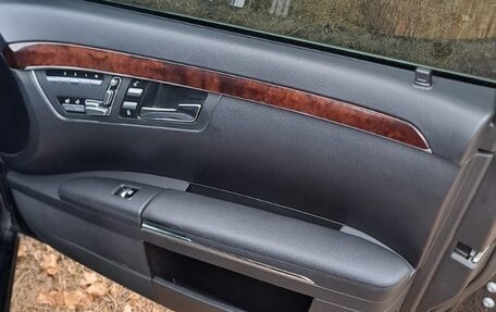Mercedes-Benz S-Класс, 2010 год, 2 550 000 рублей, 8 фотография