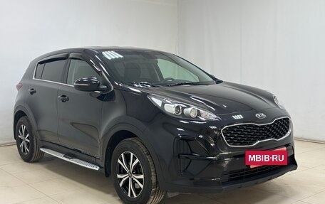 KIA Sportage IV рестайлинг, 2020 год, 2 360 000 рублей, 3 фотография