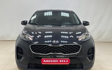 KIA Sportage IV рестайлинг, 2020 год, 2 360 000 рублей, 2 фотография