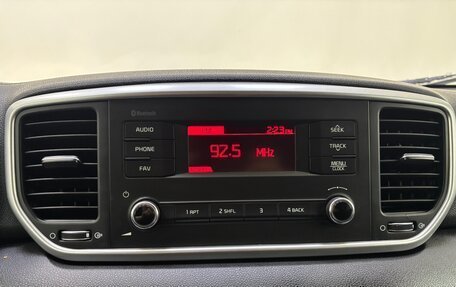 KIA Sportage IV рестайлинг, 2020 год, 2 360 000 рублей, 17 фотография