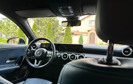 Mercedes-Benz A-Класс, 2020 год, 2 870 000 рублей, 13 фотография