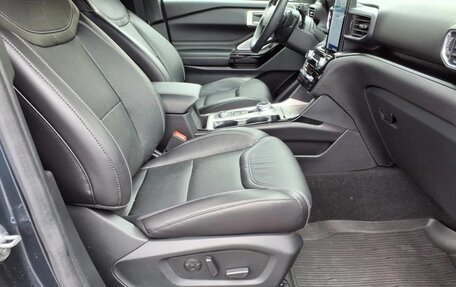 Ford Explorer VI, 2022 год, 6 200 000 рублей, 18 фотография