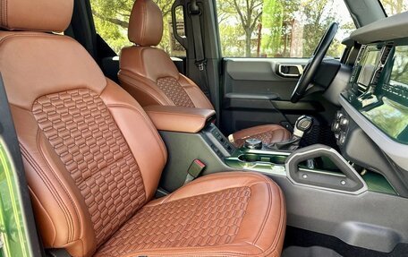 Ford Bronco, 2022 год, 8 000 000 рублей, 23 фотография