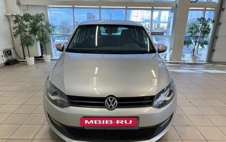 Volkswagen Polo VI (EU Market), 2011 год, 820 000 рублей, 3 фотография