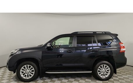 Toyota Land Cruiser Prado 150 рестайлинг 2, 2016 год, 3 949 000 рублей, 8 фотография