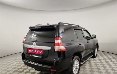 Toyota Land Cruiser Prado 150 рестайлинг 2, 2016 год, 3 949 000 рублей, 5 фотография