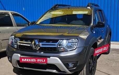 Renault Duster I рестайлинг, 2019 год, 2 400 000 рублей, 3 фотография