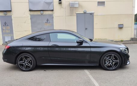 Mercedes-Benz C-Класс, 2019 год, 4 190 000 рублей, 18 фотография
