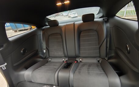 Mercedes-Benz C-Класс, 2019 год, 4 190 000 рублей, 17 фотография