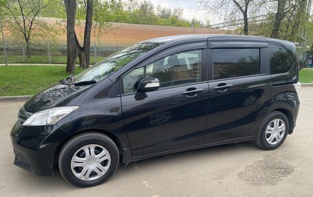 Honda Freed I, 2013 год, 1 200 000 рублей, 4 фотография