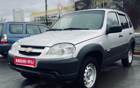 Chevrolet Niva I рестайлинг, 2013 год, 490 000 рублей, 3 фотография
