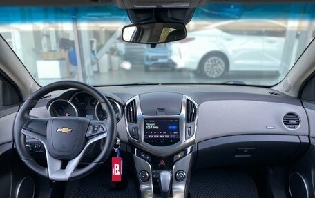 Chevrolet Cruze II, 2014 год, 877 000 рублей, 10 фотография