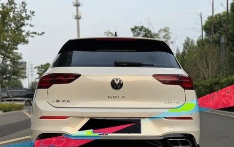 Volkswagen Golf VIII, 2021 год, 1 760 000 рублей, 4 фотография