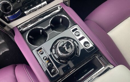 Rolls-Royce Cullinan, 2022 год, 36 990 000 рублей, 13 фотография