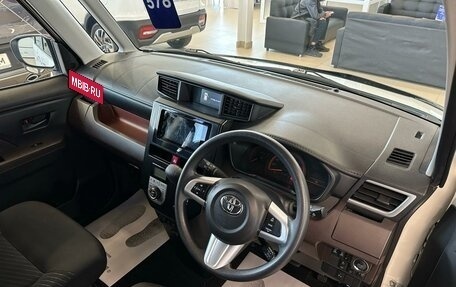 Toyota Roomy I, 2018 год, 949 999 рублей, 11 фотография