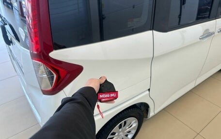 Toyota Roomy I, 2018 год, 949 999 рублей, 23 фотография