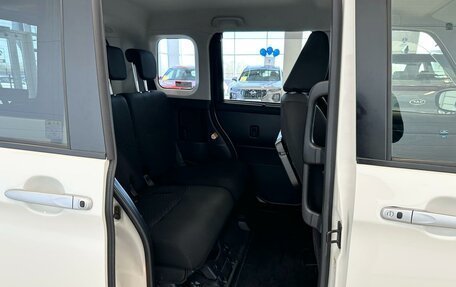 Toyota Roomy I, 2018 год, 949 999 рублей, 18 фотография