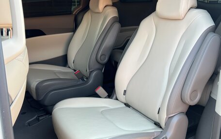 KIA Carnival, 2020 год, 3 920 000 рублей, 3 фотография