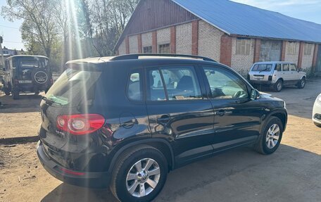 Volkswagen Tiguan I, 2011 год, 1 460 000 рублей, 10 фотография