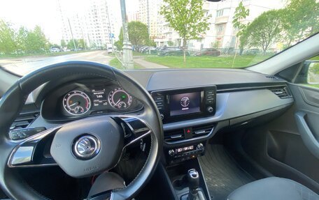 Skoda Rapid II, 2021 год, 1 450 000 рублей, 4 фотография