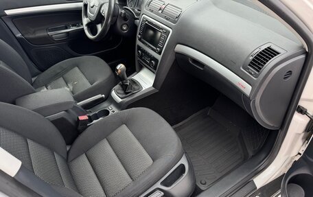 Skoda Octavia, 2012 год, 1 180 000 рублей, 13 фотография