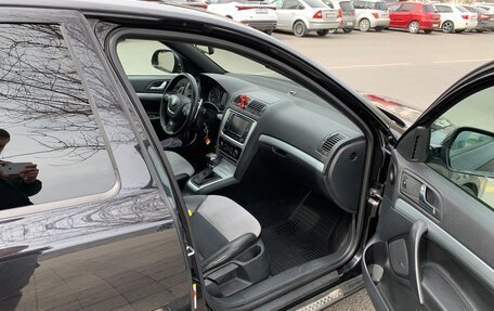 Skoda Octavia RS, 2010 год, 1 290 000 рублей, 6 фотография