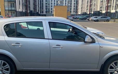 Opel Astra J, 2013 год, 600 000 рублей, 4 фотография