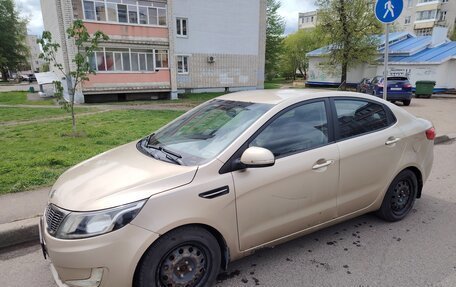 KIA Rio III рестайлинг, 2011 год, 650 000 рублей, 4 фотография