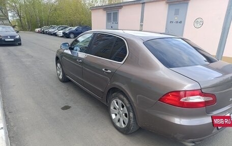 Skoda Superb III рестайлинг, 2012 год, 800 000 рублей, 12 фотография