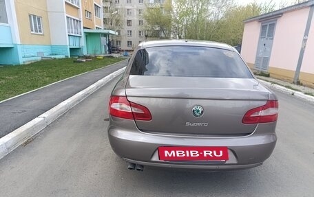 Skoda Superb III рестайлинг, 2012 год, 800 000 рублей, 20 фотография