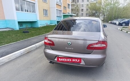 Skoda Superb III рестайлинг, 2012 год, 800 000 рублей, 22 фотография