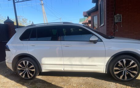 Volkswagen Tiguan II, 2019 год, 3 100 000 рублей, 4 фотография
