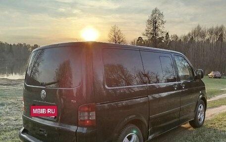 Volkswagen Multivan T5, 2004 год, 1 250 000 рублей, 4 фотография