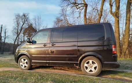 Volkswagen Multivan T5, 2004 год, 1 250 000 рублей, 5 фотография