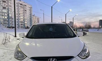 Hyundai ix35 I рестайлинг, 2012 год, 1 300 000 рублей, 15 фотография