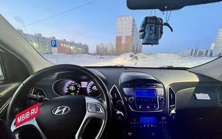 Hyundai ix35 I рестайлинг, 2012 год, 1 300 000 рублей, 7 фотография